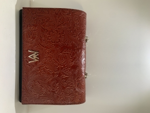Satchel - cuir rouge fleuri